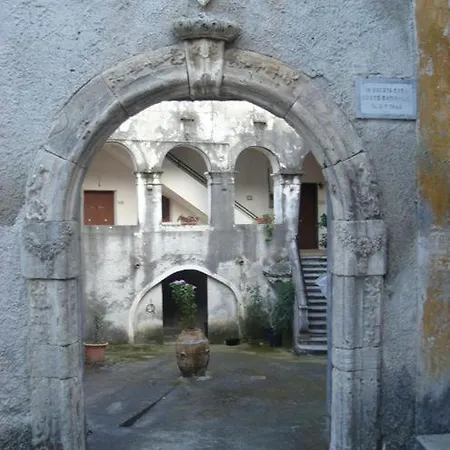 Montemare Bed & Breakfast 2*